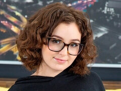 Slaapkamer, Grote kont, Grote lul, Grote mammen, Pijpbeurt, Bruinharig, Mager, Tiener