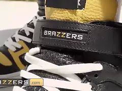 Brazzers - stepmom miss sally gives jordi a crazy bathtub and lets him slide deep into her cougar labia