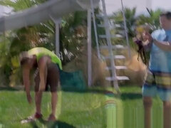 Bruinharig, Classisch, Groep, Moeder die ik wil neuken, Buiten, Swinger, Tieten likken, Speelgoed