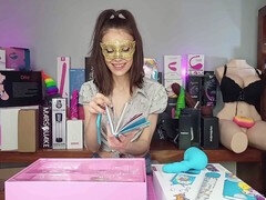 Jouets, Sous la jupe