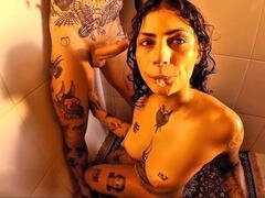 Amateur, Beso negro, Mamada, Pareja, Gotica, Pequeña, Anilingus, Tatuaje