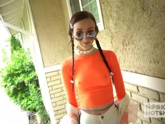 Studentin, Sperma im mund, Hundestellung, Hd, Interrassisch, Latina, Pov, Titten