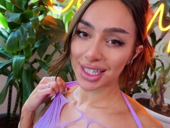 Brown-haired babe with a banging body rocked with power