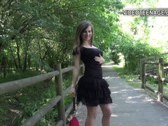 18 ans, Audition, Gros seins, Brunette brune, Hd, Naturelle, Public, Jouets