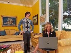 Handjob, Hd, Lecken, Reif, Milf, Pornostars, Muschi, Strümpfe