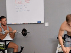 Amateur, Anal, Mamada, Corridas, Corridas faciales, Gay, Gimnasio, Tatuaje