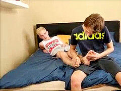 super hot sucking Toes And sole Job