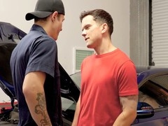 DakotPayne with his well hung size