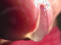 Precum macro