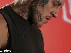 Bo Sinn Fucks Horny Bottom Windom Golds Man Pussy - BROMO