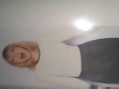 Taylor Swift drenched in cum