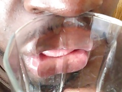 Fetish French Kissing the bottle glass 2
