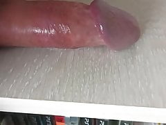 Open head and intensive cumshot