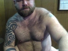 Hairy Bear Loves Stinky Armpits for Masturbation Fun