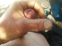 Masturbate outside