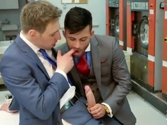 youthful FOUNTAIN - ANDY STARLET & KAYDEN GRAY