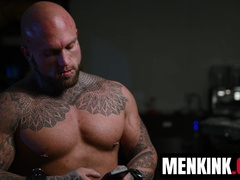 Gunnar Stone pounds bratty Zacc Andrews into submission with raw cock