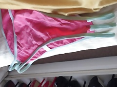 Special wank into panties