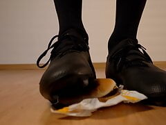EXTREM CRUSHING CHEESEBURGER SOCCER SHOES SIZE 15
