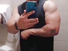 Straight FinDom Alpha Wants To Use You