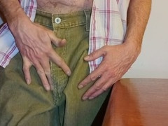 Amateur dilf Rockardglans wanks his uncut cock to a creamy cumshot