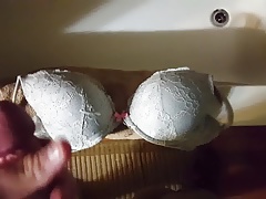 Cum on 36C bra