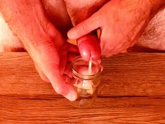 Cicci77 starts a new sperm collection to prepare meringues for her fans, cumming a lot! !