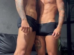 Yuri fucking Fabuus sexy ass