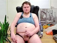 Kresser1995dk21's big ass in a solo webcam show