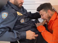 Police Vs Prisoners