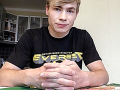 Hairy-assed amateur fucks in front of his girlfriend (it's sad)