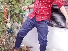 Doggy style dance