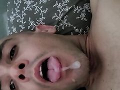 Cumshot in my mouth
