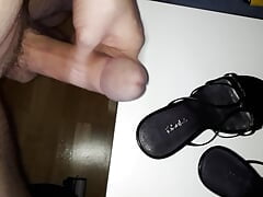 Shoe of friend fucked