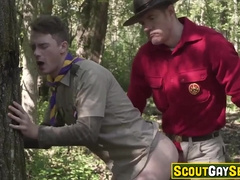 Birdwatcher faps while 2 scouts are boning