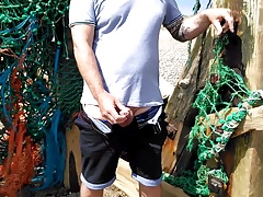 Wanking at the beach