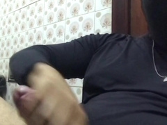 Guy with phat weenie utter of veins