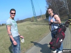 Watch this guy's massive sausage make him flow with hot jizz