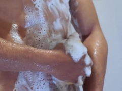 Black dude receives endless inches that make him wanna swallow