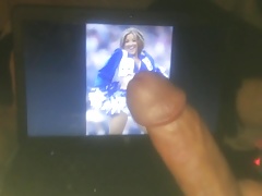 Stroking to cheerleaders!