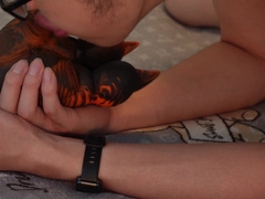 How many dragon claws can a dragon paramour munch?