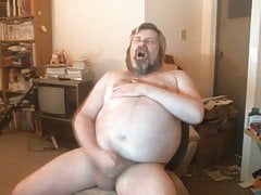 Daddy cums on cam