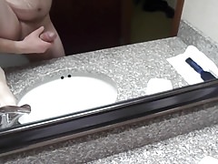 Jackin in hotel bathroom