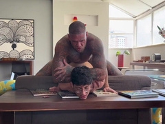 THE TATTED HUNKY SHOWCASED ME WHO'S MANAGER AND MADE ME WEEP ON HIS PIPE