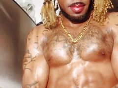 Likes the new hairstyle, ever since it, he's been fucking n cummin all on me even more than before!!