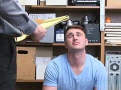 Perp finally lost against police general after stealing