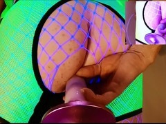 Vibrating dildo, rave porn, roaring moan
