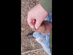 Jerking off at the lake is awesome