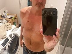 PHOTO NUDE DE JOHN PRICE