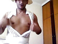 My guest's clothes made me very horny